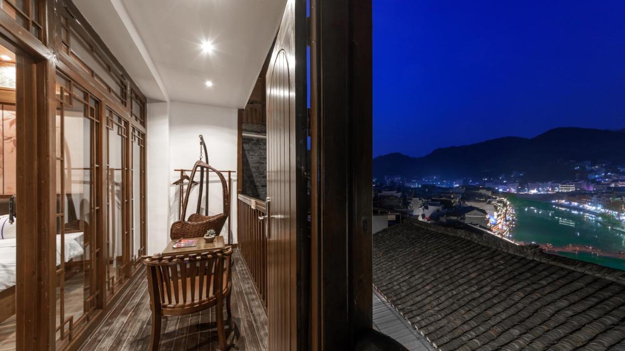 Wang Jiang Reclusive Boutique Inn 펑황 외부 사진